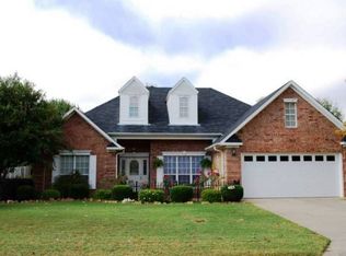 1025 Clarence Dr, Conway, AR 72034