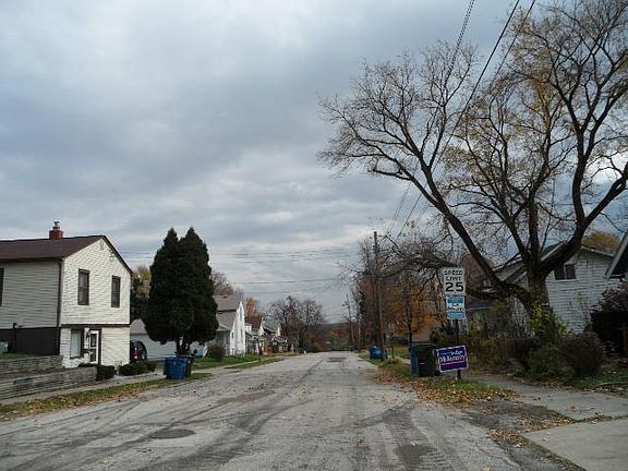 2nd image of 144 Elmwood Ave