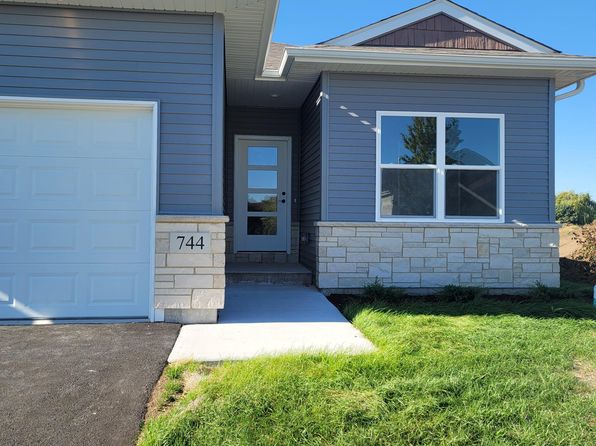 744 Quail Ln