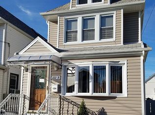 222-31 92nd Rd, Jamaica, NY 11428