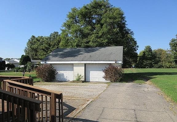 5th image of 607 Nolder Dr