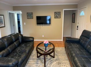 6105 N Kings Hwy, Alexandria, VA 22303