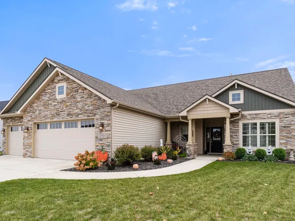 12521 Speranza Dr, Fort Wayne, IN 46818