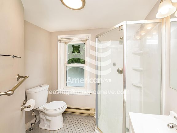 2nd image of 7180 Lemoyne Ave