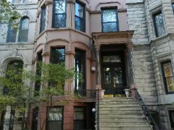 816 N Dearborn St, Chicago, IL 60610