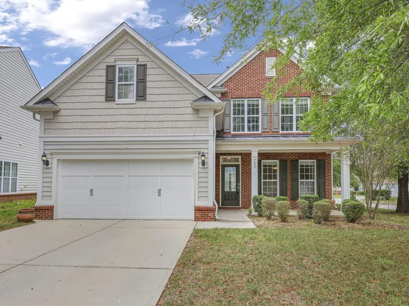 702 Unison Ct, Cary, NC 27519