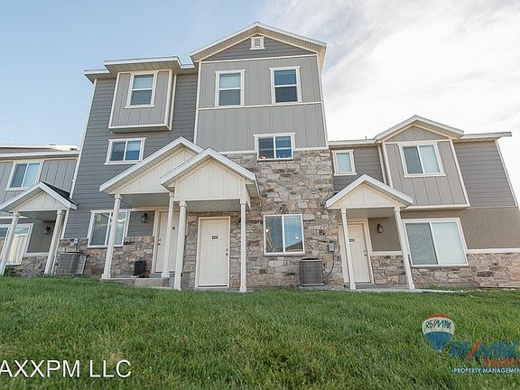 3rd image of 14403 S Ashburn Way