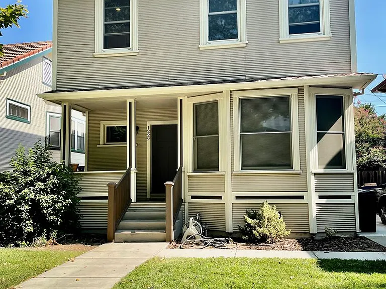 1229 T St — Photo 1