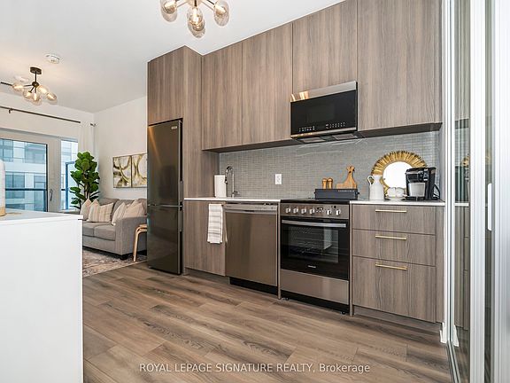 5th image of 7439 Kingston Rd #815