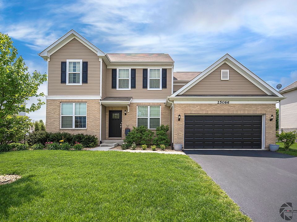 1st image of 25066 W Thornberry Dr