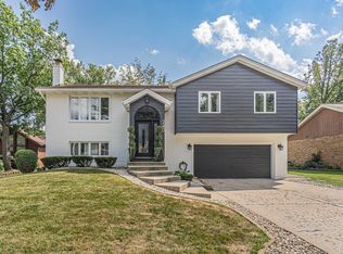 240 E Potter St, Wood Dale, IL 60191