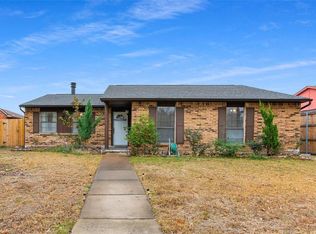 2110 Rose Hill Rd, Carrollton, TX 75007