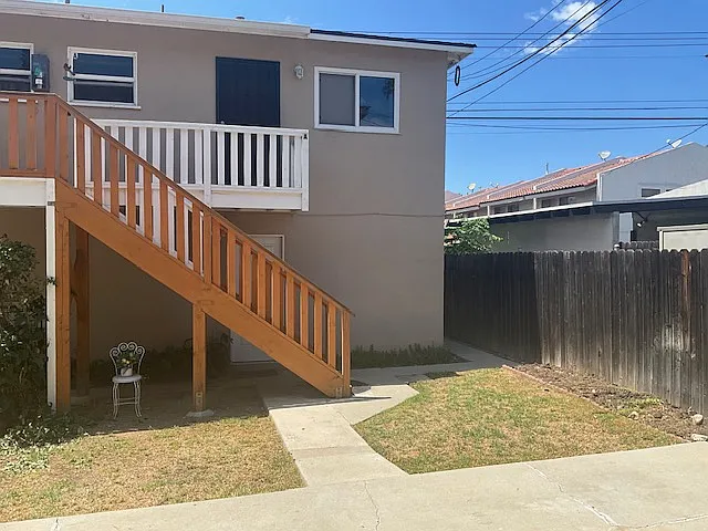 1 bed, 700 sqft, $2,295 — Photo 2