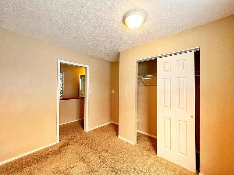 6612 Piedra Quemada Rd NW — Photo 28
