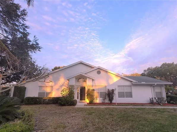 2905 Featherstone Dr, Holiday, FL 34691