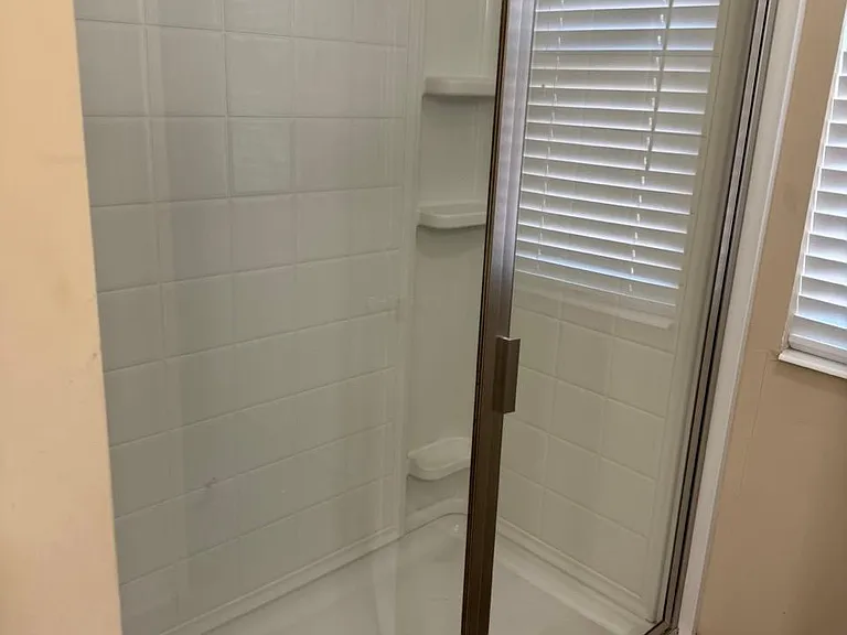 1620 Shire Village Dr — Photo 42