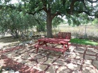 1836 Ridgeview, Kingsland, TX 78639