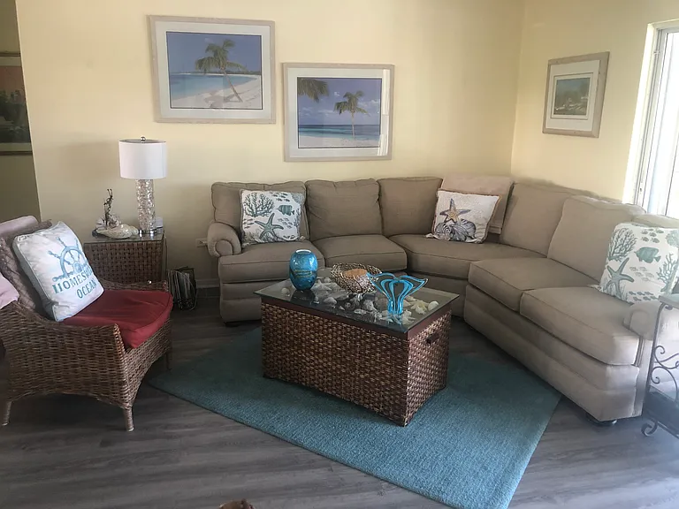 130 Plantation Ave — Photo 6