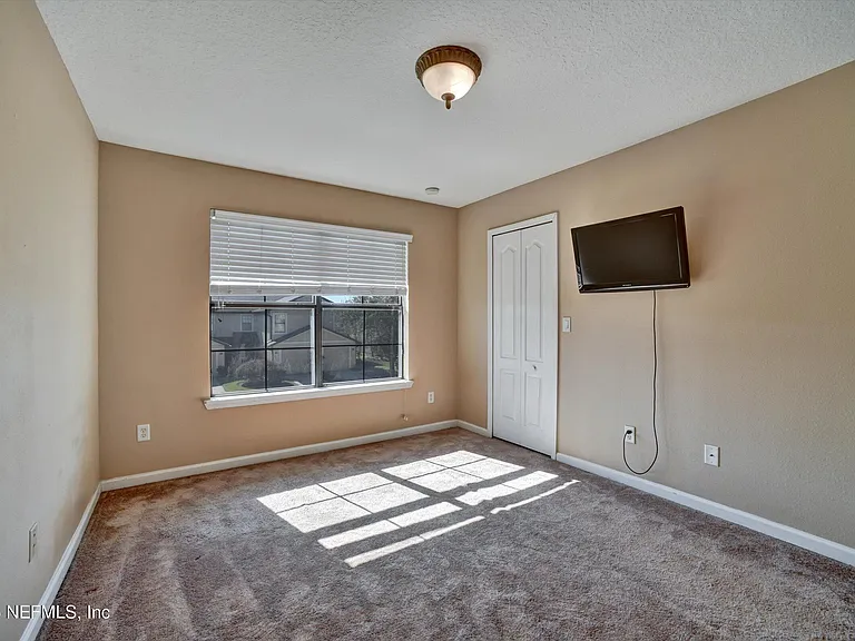 480 Cabernet Pl — Photo 33