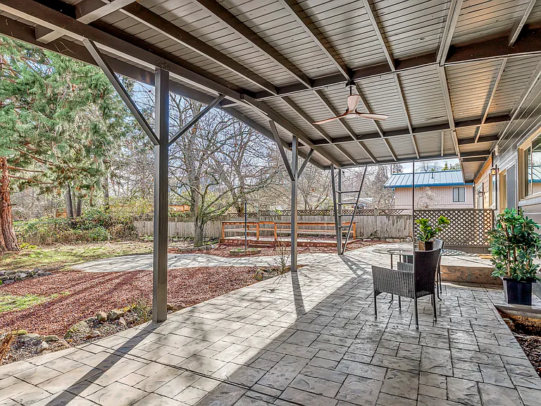 810 Glendale Ave — Photo 38