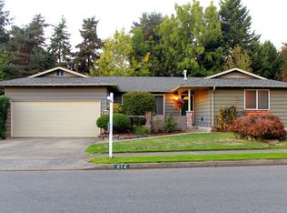 814 S 27th St, Renton, WA 98055