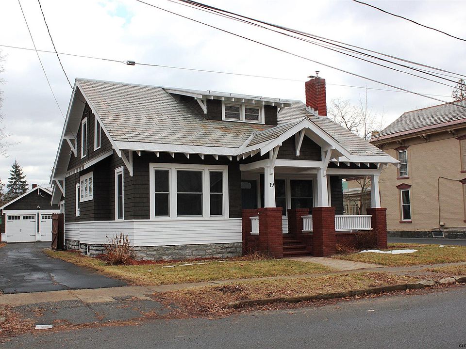 1st image of 19 Smith St