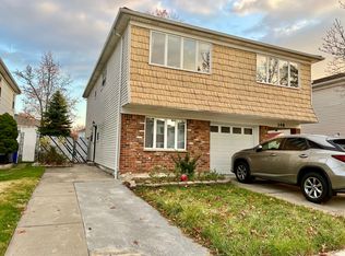 148 Forest St #1F, Staten Island, NY 10314