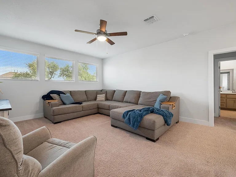 933 Donna Roland Ct — Photo 28