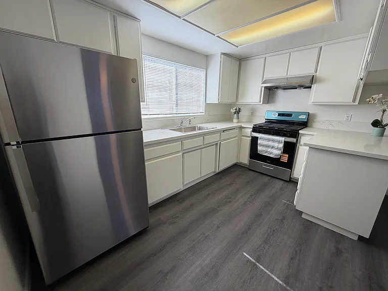 Spacious Kitchen area