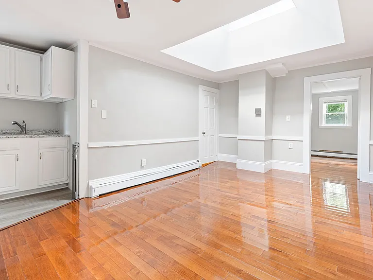 248 Rantoul St — Photo 17