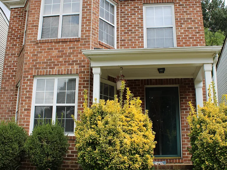 503 Randolph St — Photo 10