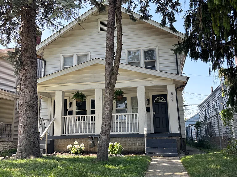 807 E Deshler Ave #807 — Photo 2
