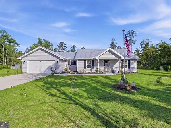 1748 Post Rd, Hortense, GA 31543