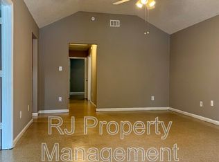 710 Pendleton St, Memphis, TN 38114