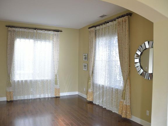 Living room at entry