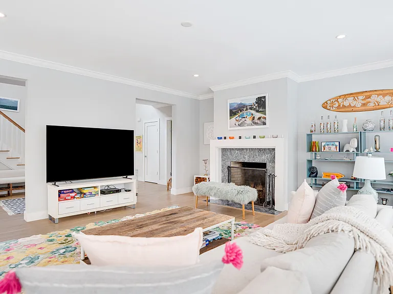 129 Narrow Ln — Photo 7