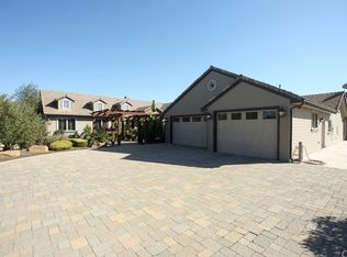 1786 Oak Brook Ln, Santa Maria, CA 93455