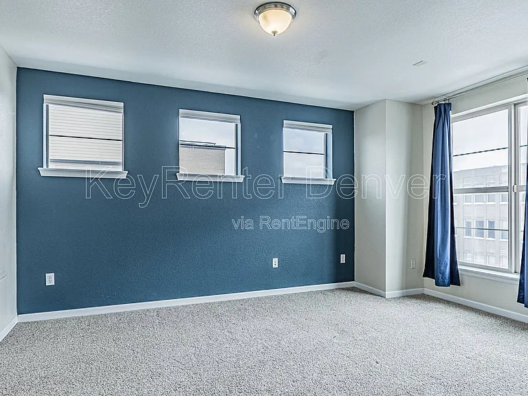 492 S Saulsbury St — Photo 52
