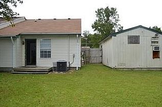2nd image of 408 Cobblewood Bnd