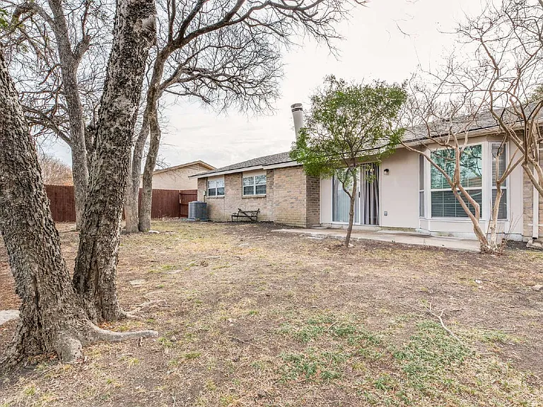 614 Brian Dr — Photo 21
