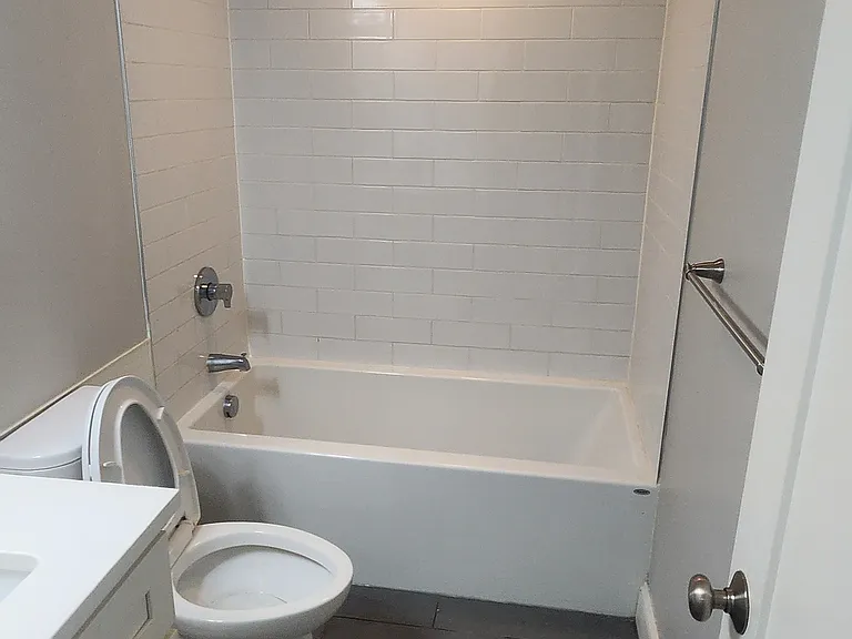 10 Merrymount Rd #2 — Photo 9