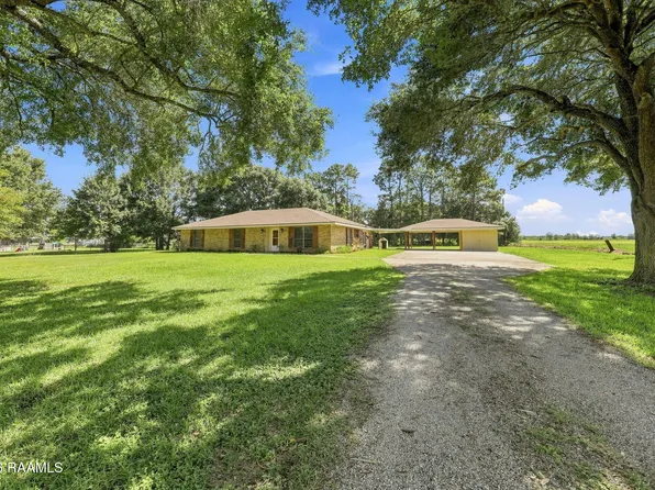 9425 Coulee Kinney Rd, Abbeville, LA 70510