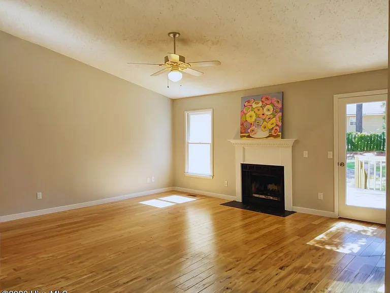 85 Sawmill Rd E — Photo 7