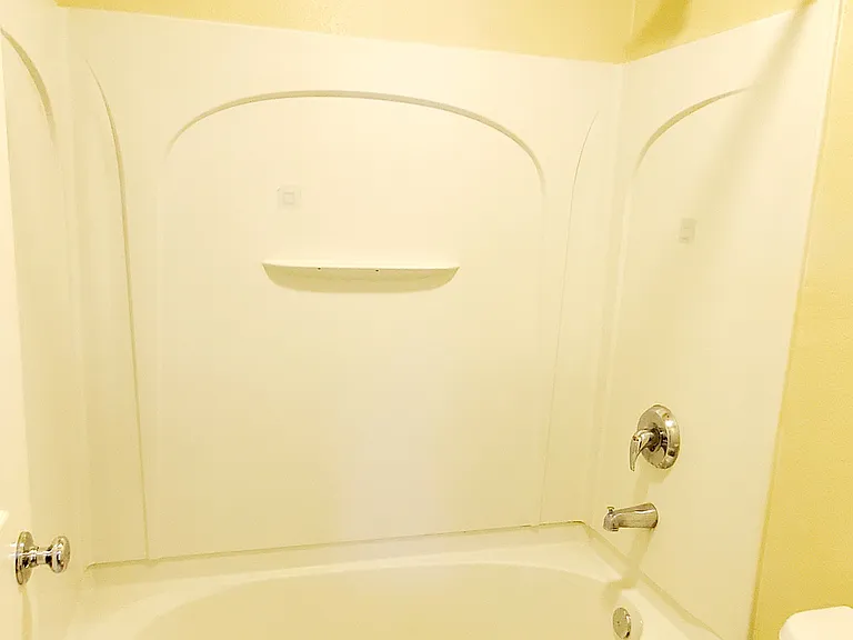 1618 Fontanella Way — Photo 32