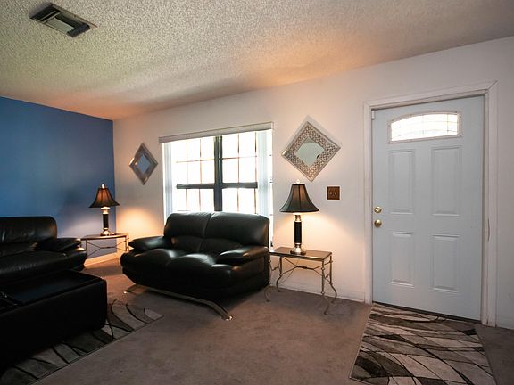4th image of 6110 Bluegrass Circle