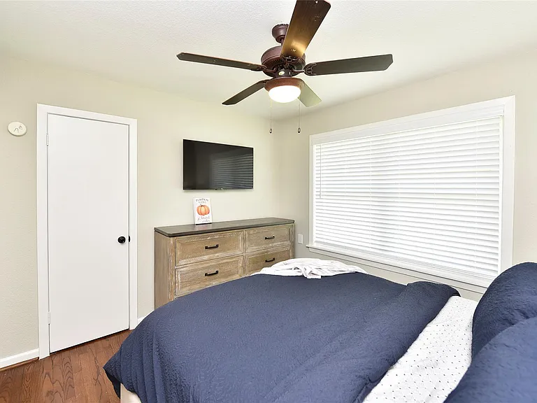 6330 Mobud Dr — Photo 18