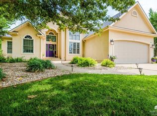 3700 Crossgate Cir, Manhattan, KS 66503