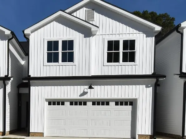 168 W Allen St, Four Oaks, NC 27524