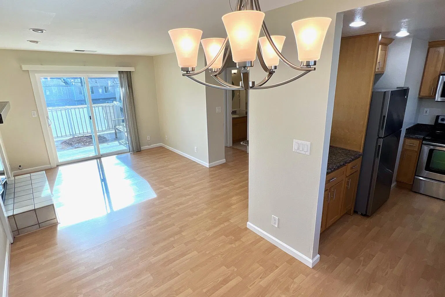 1 bed, 611 sqft, $1,950 — Photo 2