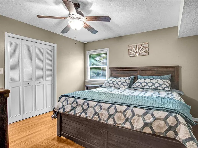 1204 Meadowridge Trl — Photo 21